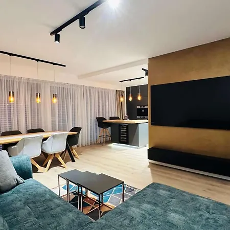 Luxury New House With Garden Lorincik Haje Peres 公寓 科希策